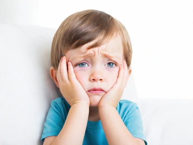 孩子发烧不能捂汗，捂汗退烧是误区！